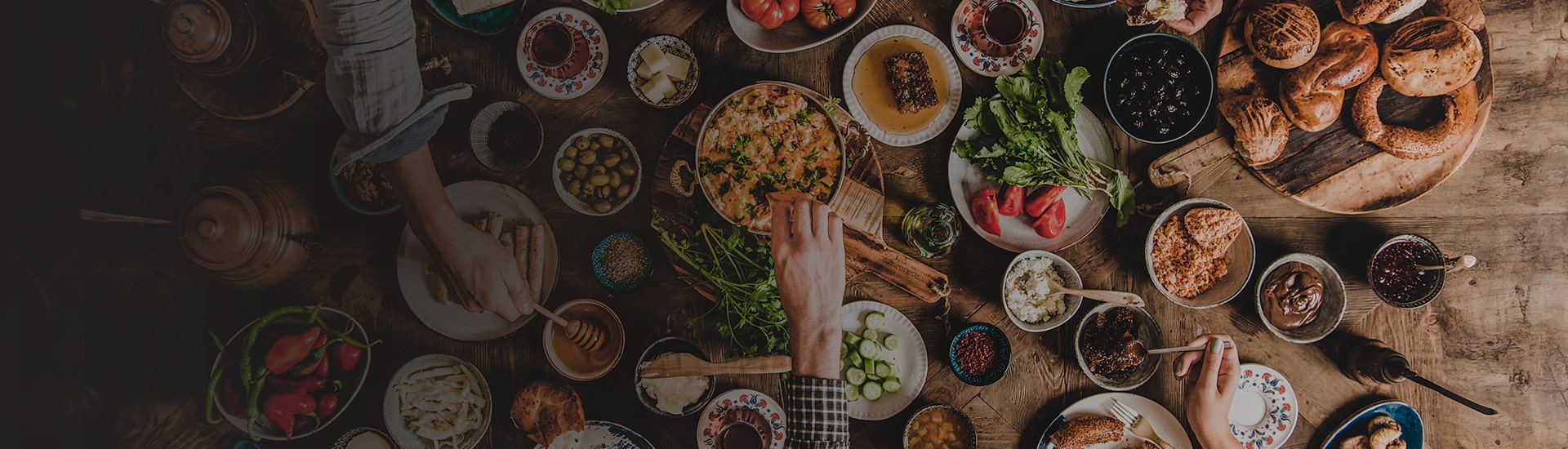 Digestión en diciembre: cómo cuidar tu bienestar frente a la comida y los excesos de la temporada