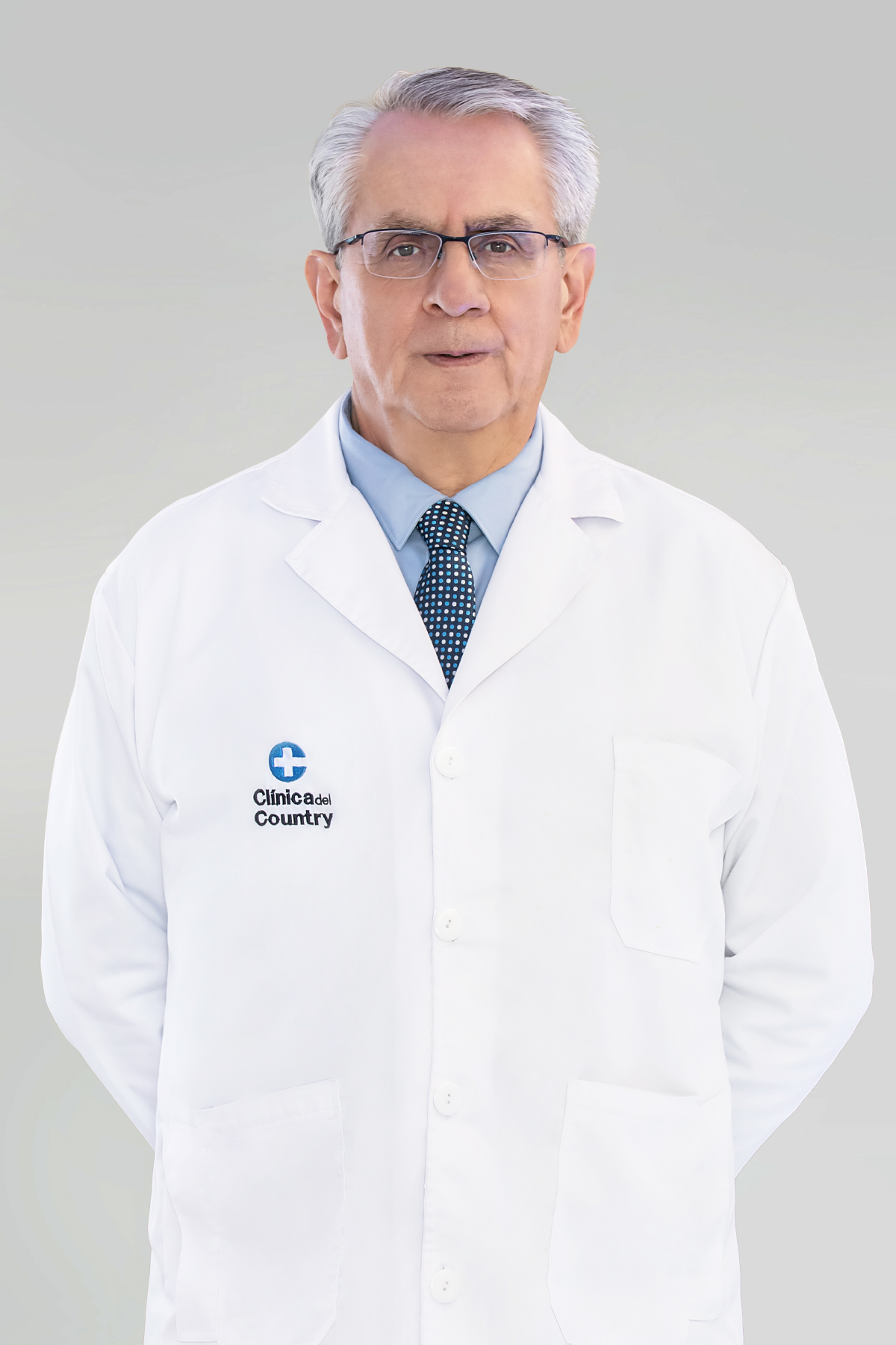 Dr Mario Humberto